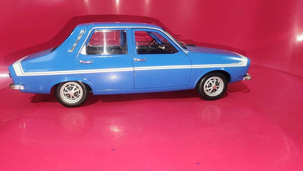 Renault 12 Gordini By Solido (1:18)