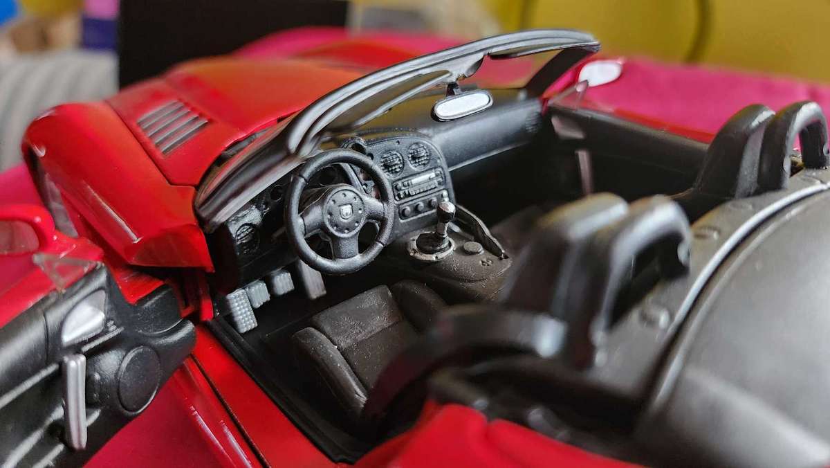 Viper .... Stunner 1:18