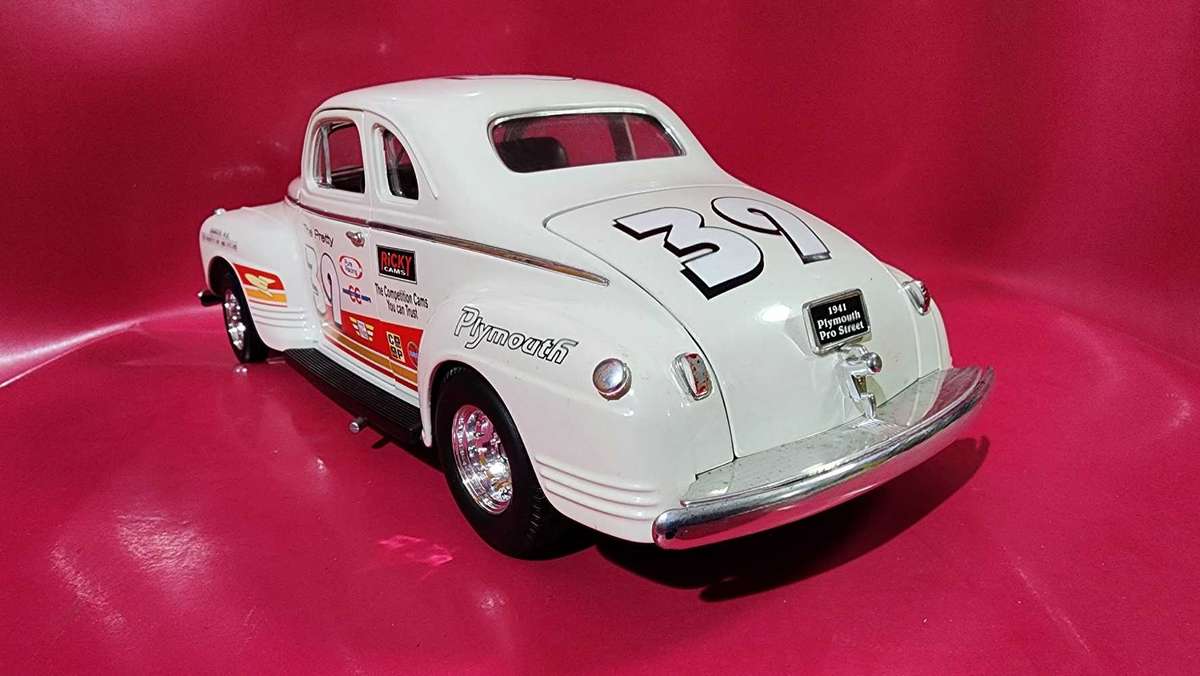 41' Plymouth Stock Dragster (1:18) by Road Legends