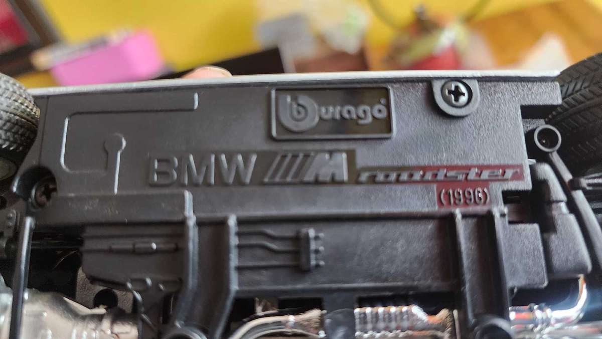 BMW M-Roadster  1:18 Bburago