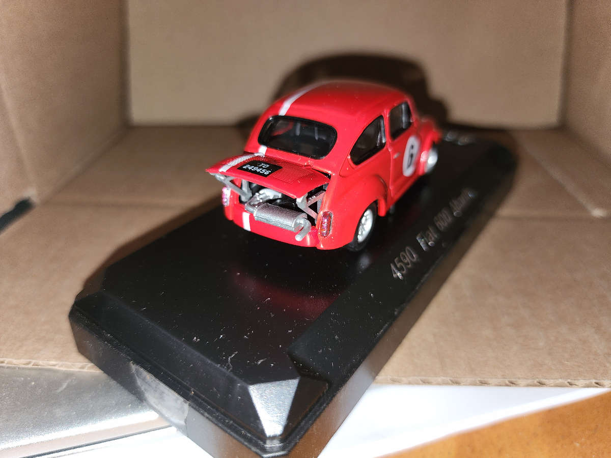 Fiat 600 Abart (1:43)