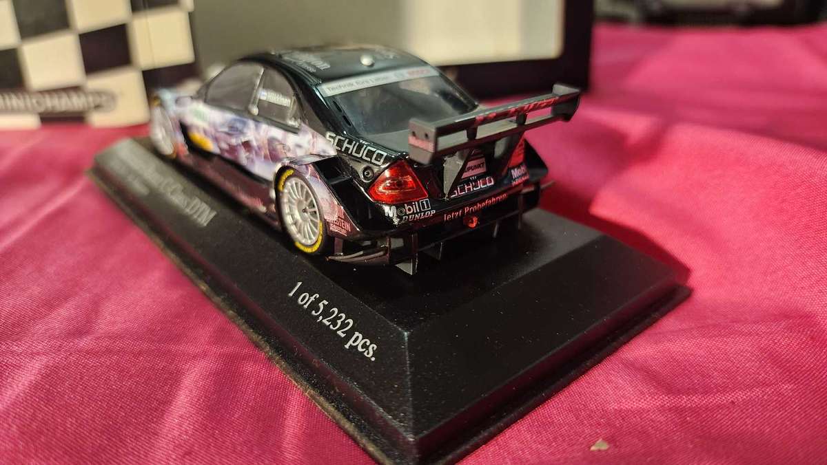 2005 DTM Mercedes C-Ckass Häkkinen by Minichamps
