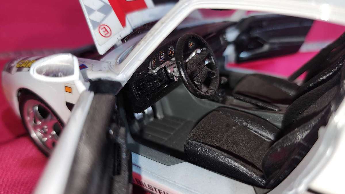 Porsche Carrera 911 90's  Bburago  (1:18)