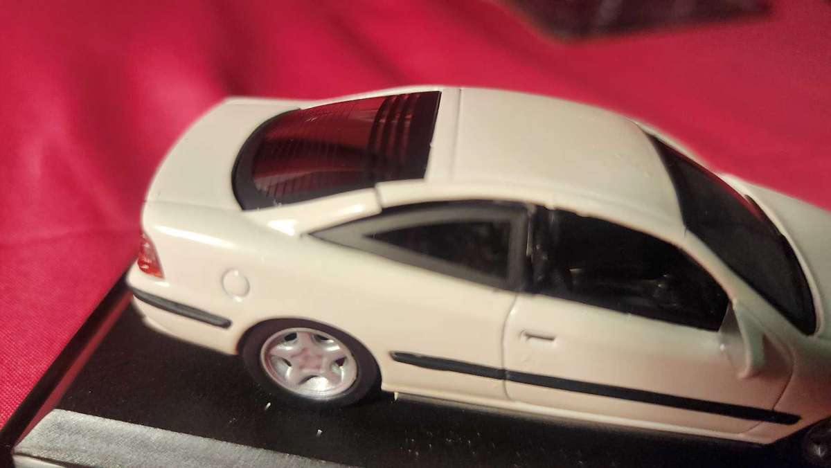 Opel Calibra  (1:43) Del Prado