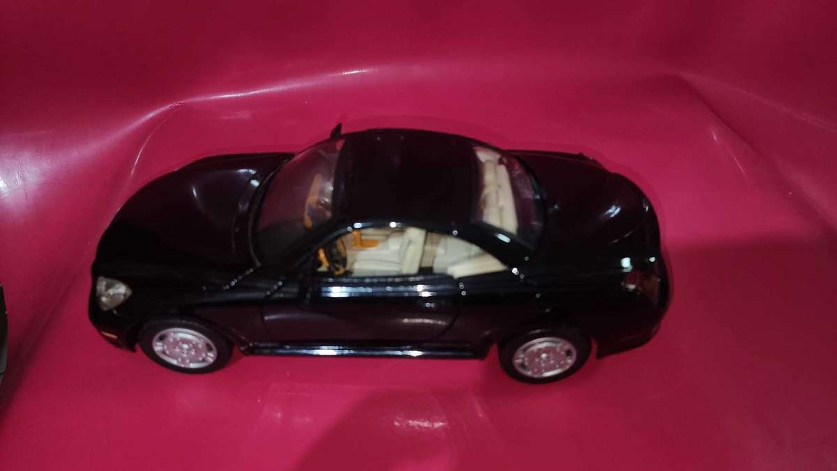 Lexus SC 430 (1:18) Motormax