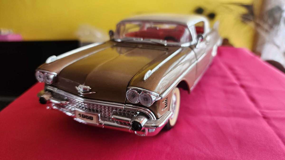 Cadillac Eldorado 1,18