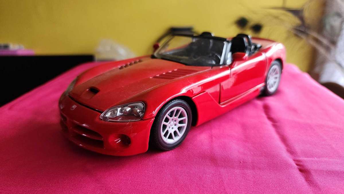 Viper .... Stunner 1:18