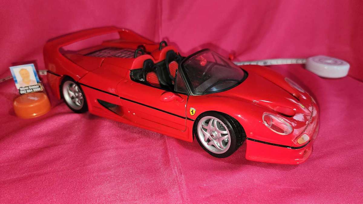 Ferrari F50 Maisto 1:18