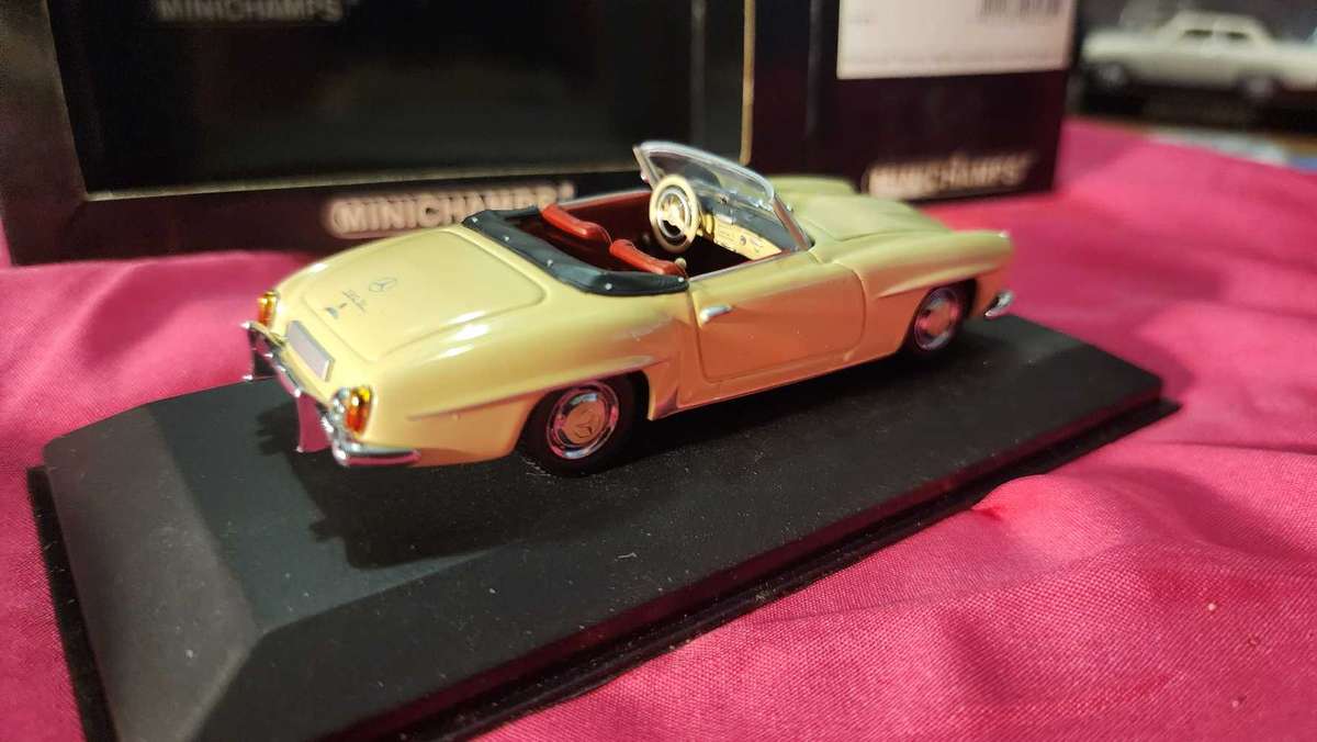 Mercedes 190 SL   by Minichamps