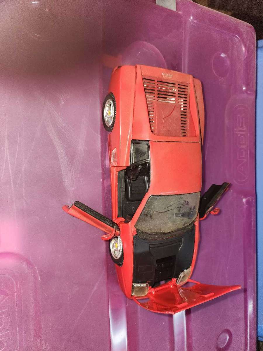 Testarossa Ferrari  by Hotwheels