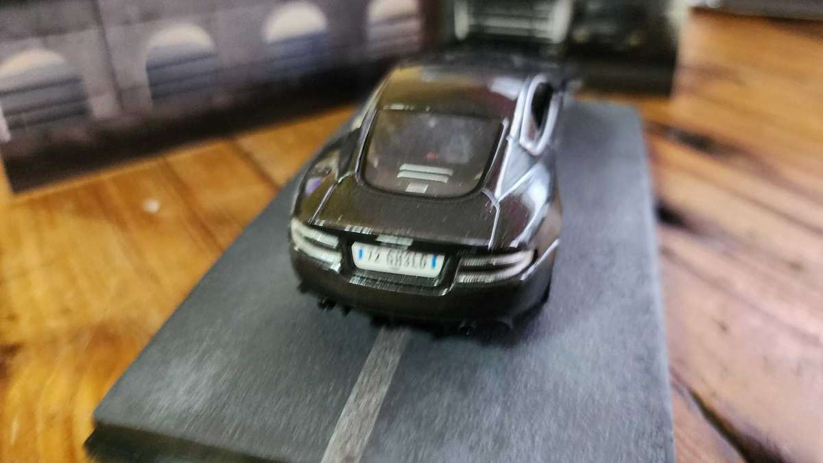 Special Aston Martin DB5 1:43