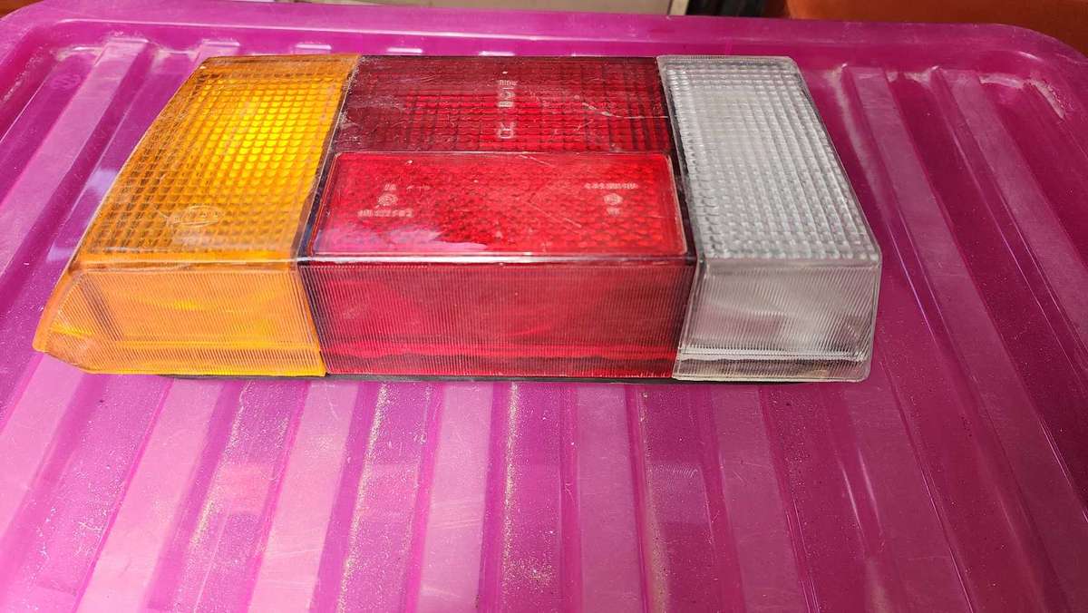 Golf 1 ( Small tail Light ) Right side