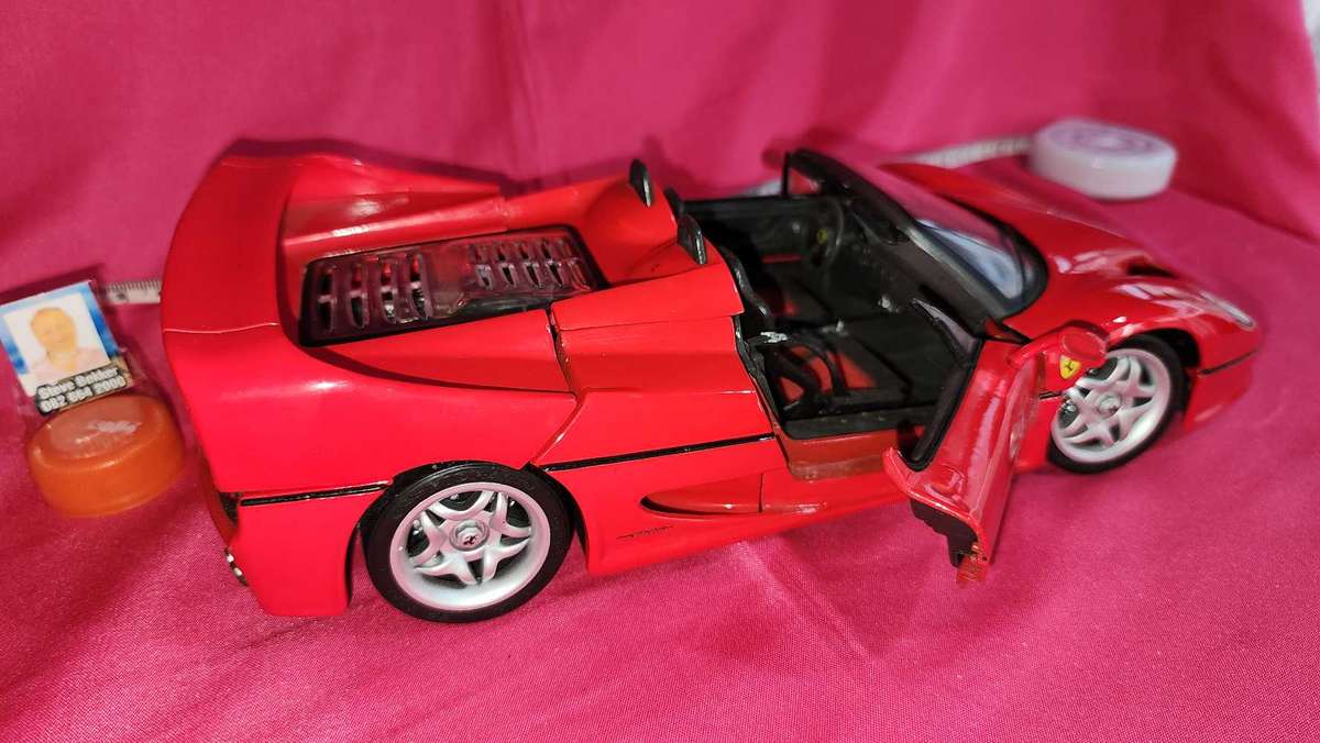 Ferrari F50 Maisto 1:18