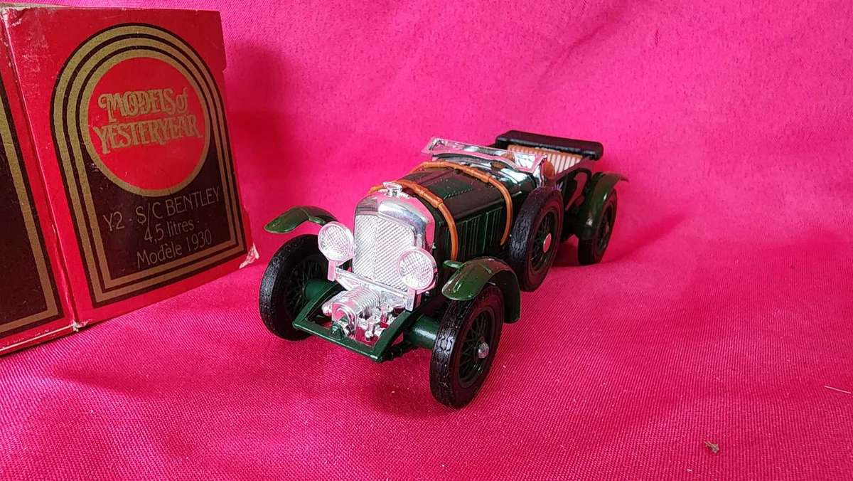 1930" 4,25Litre Super Charged Bentley ( Models of Yesteryear)