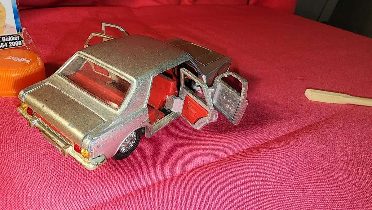 Ford Zodiac by Dinky