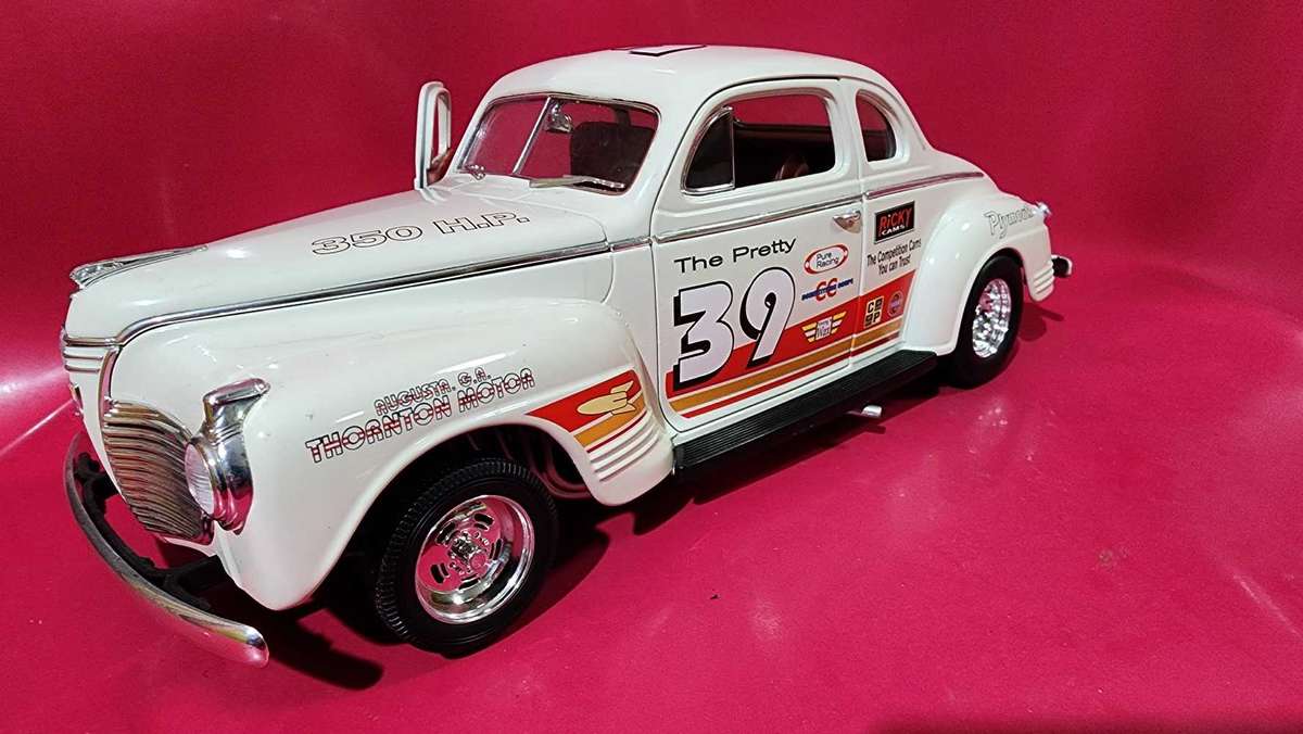 41' Plymouth Stock Dragster (1:18) by Road Legends