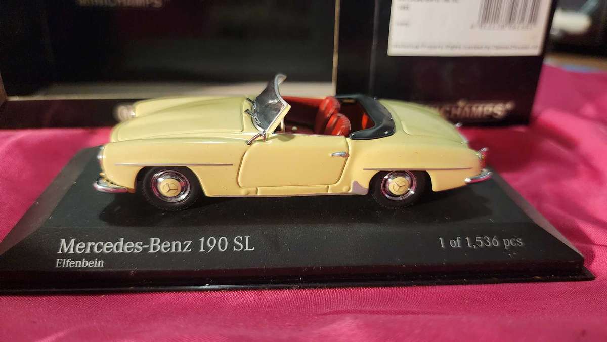 Mercedes 190 SL   by Minichamps