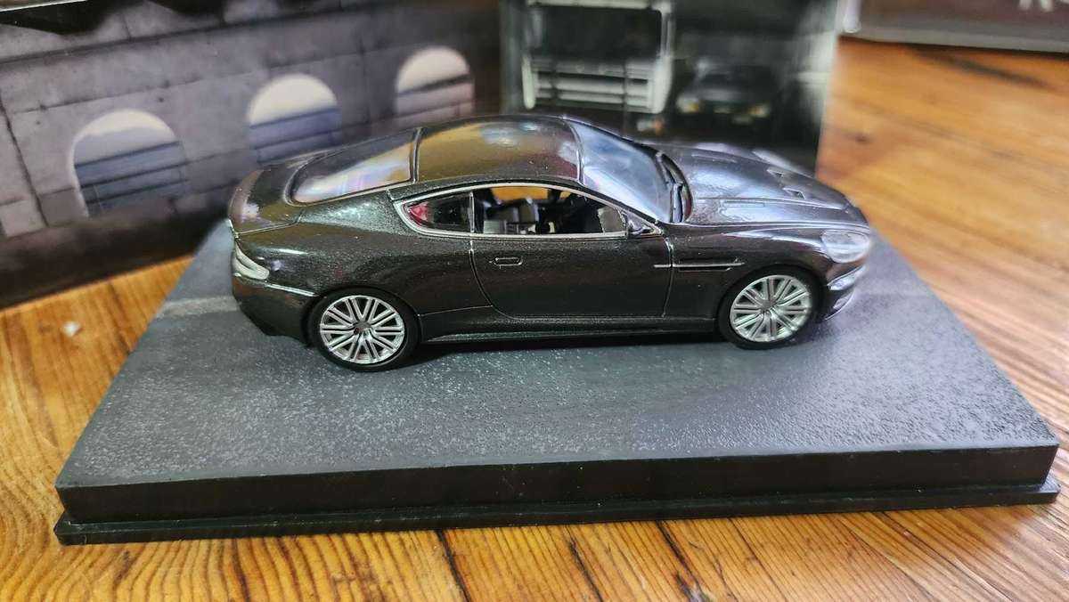 Special Aston Martin DB5 1:43