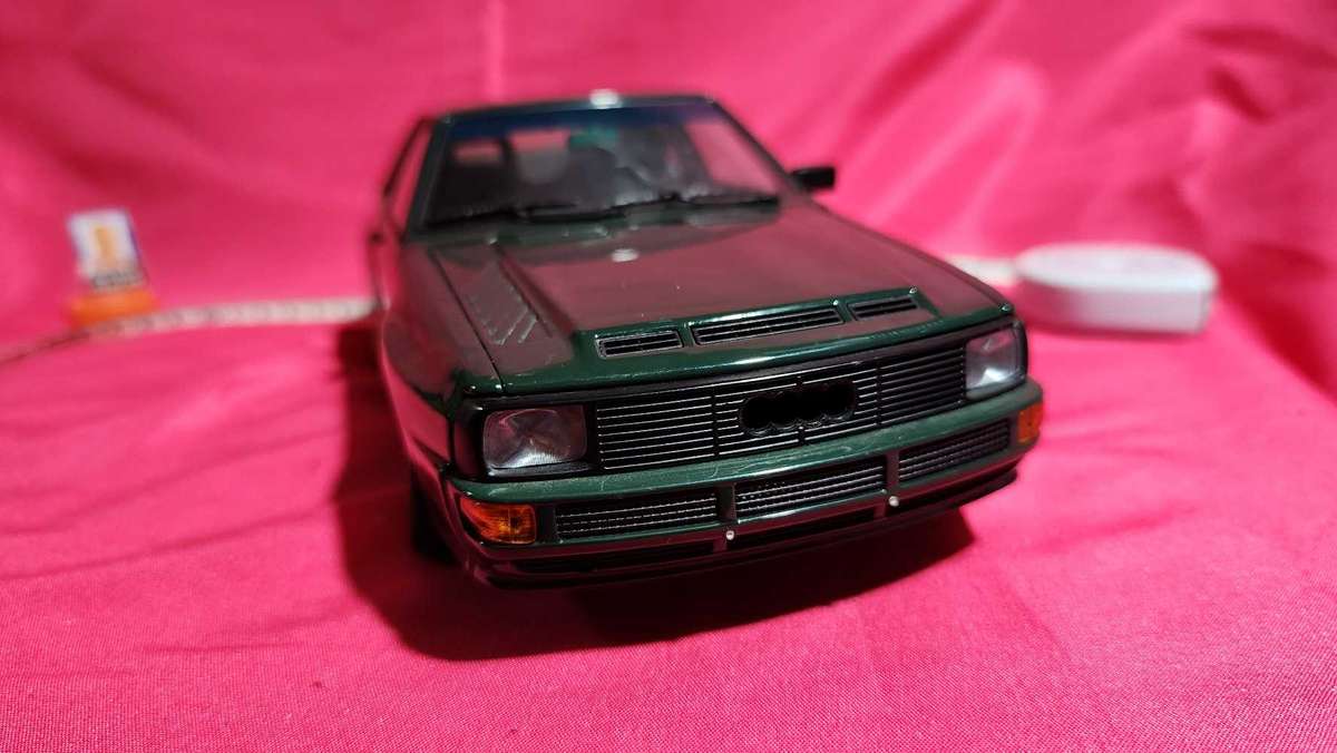 Audi Quattro (Legendary Car) 1:18 AutoArt
