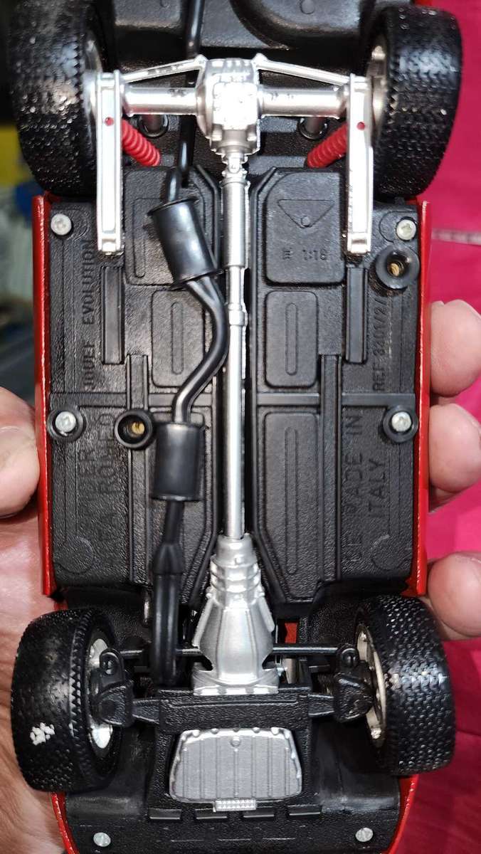 Alfa Spider (1:18) Jouef Evolotion