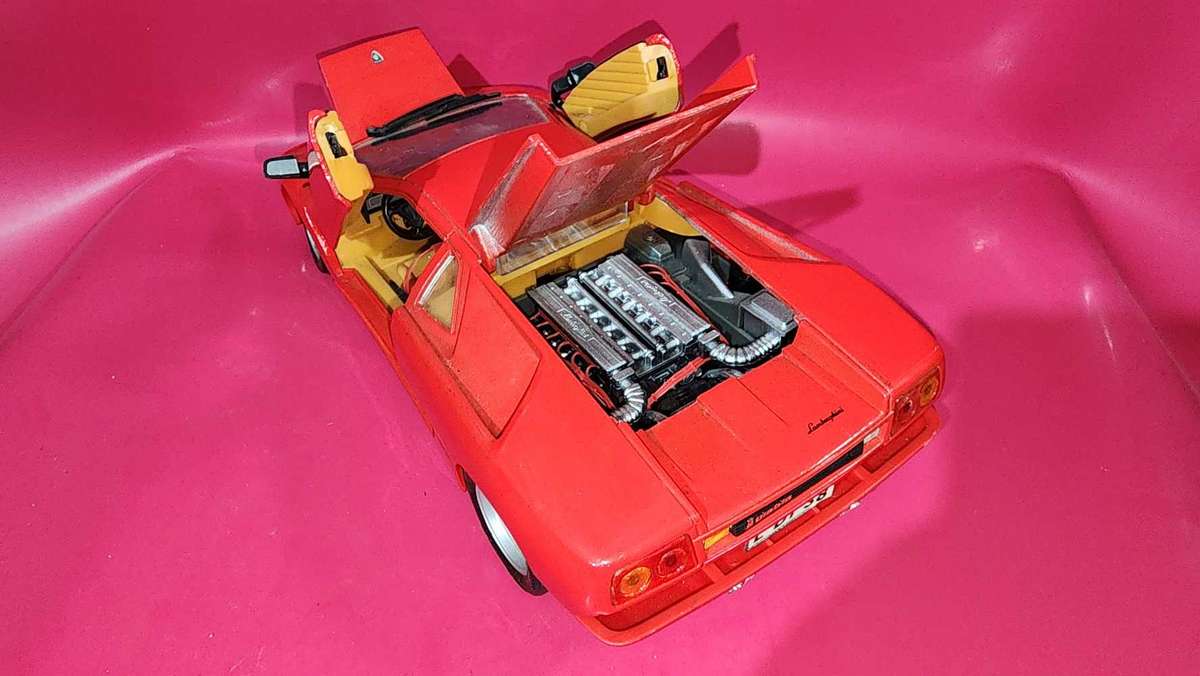 Lamborghini Diablo (1:1>) by Maisto