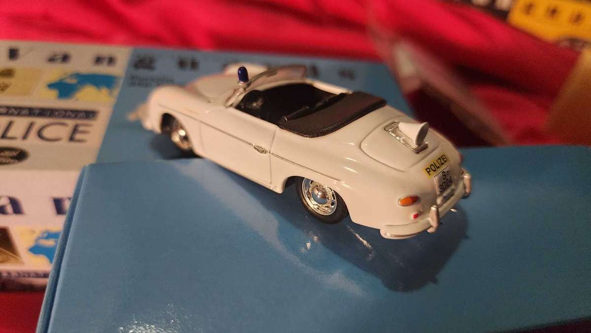 Porsche 356 Police by Vanguards