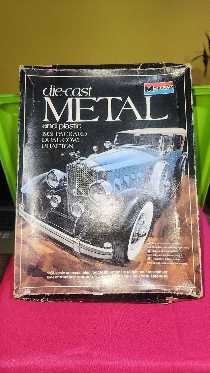 Monogram Die-Cast Metal "31' Packard"