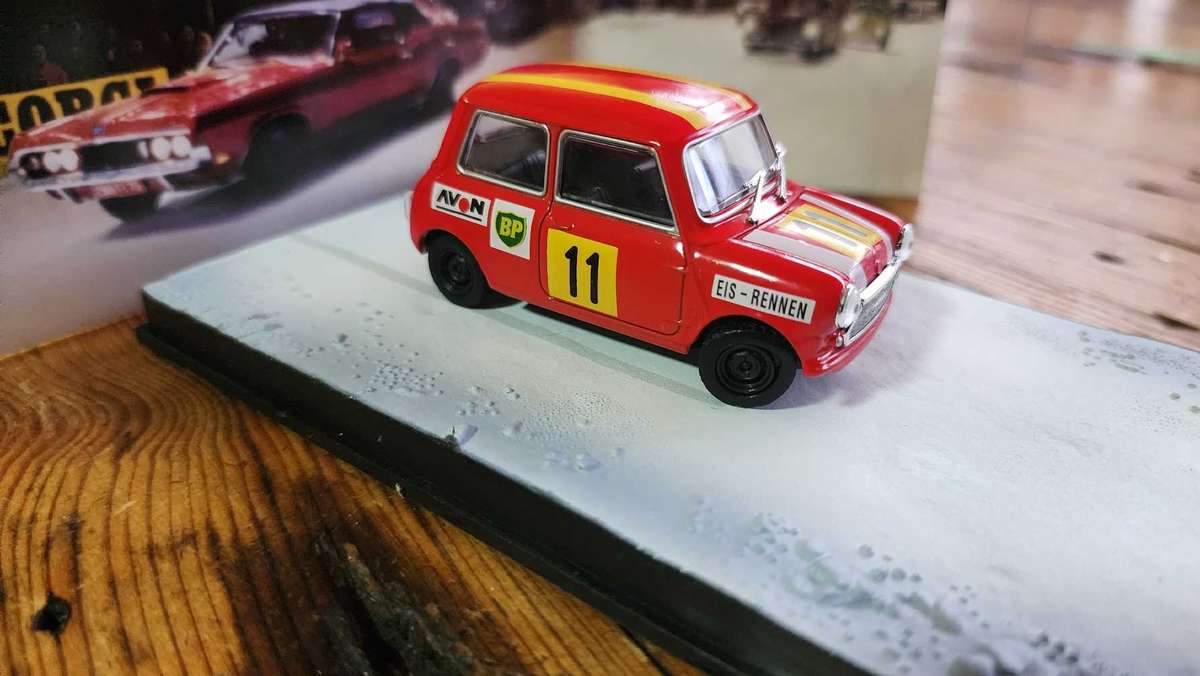 Mini in Action 1:43