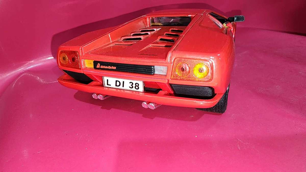 Lamborghini Diablo (1:1>) by Maisto