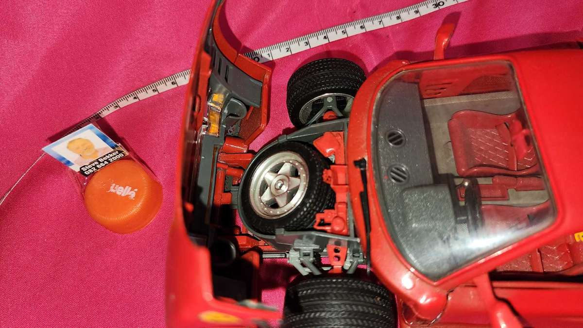 Ferrari F40 Bburago 1:18