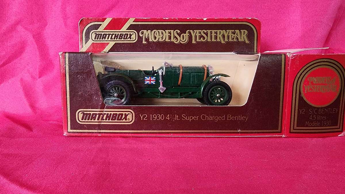 1930" 4,25Litre Super Charged Bentley ( Models of Yesteryear)