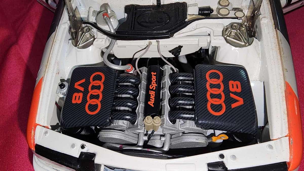 AUDI V8 Quattro (H Stuck) 1:18