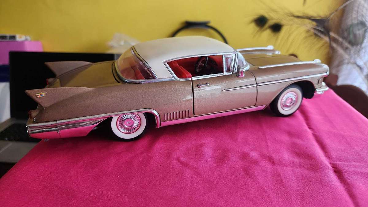 Cadillac Eldorado 1,18