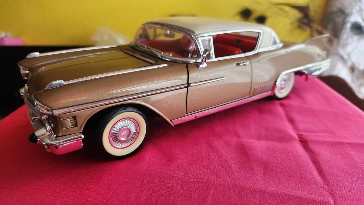 Cadillac Eldorado 1,18