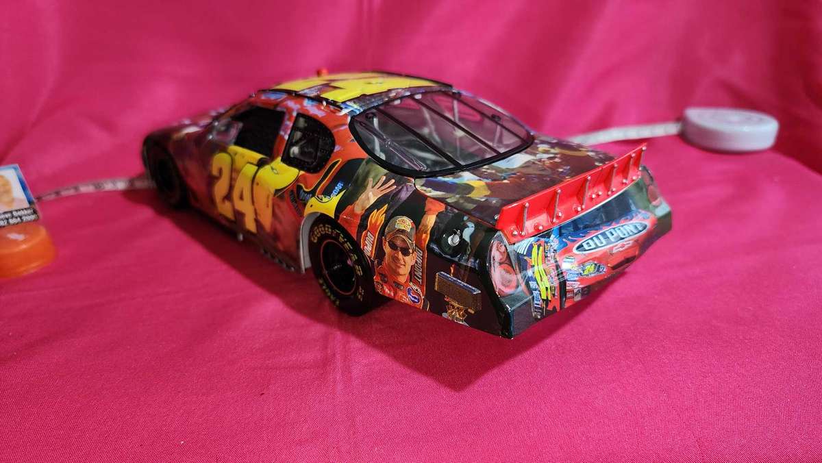 Jeff Gordon #24 Nascar (1:18)