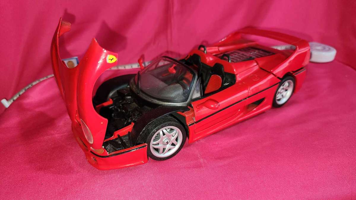 Ferrari F50 Maisto 1:18