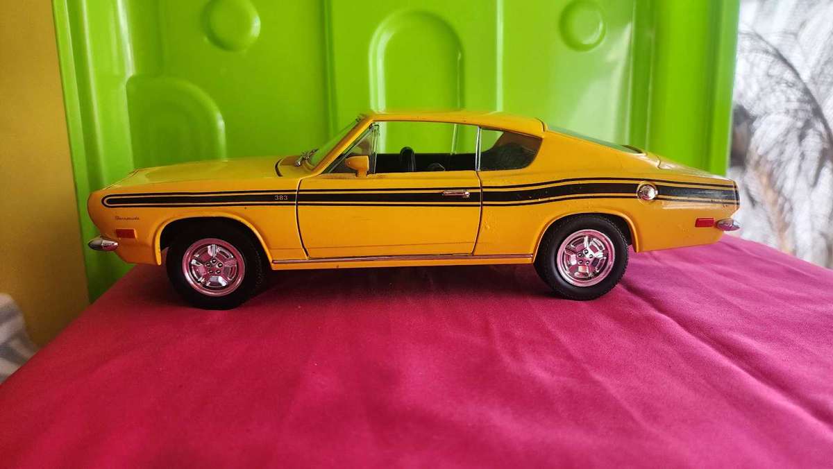 Valiant Baracuda "1:18" Plymouth Road Signature
