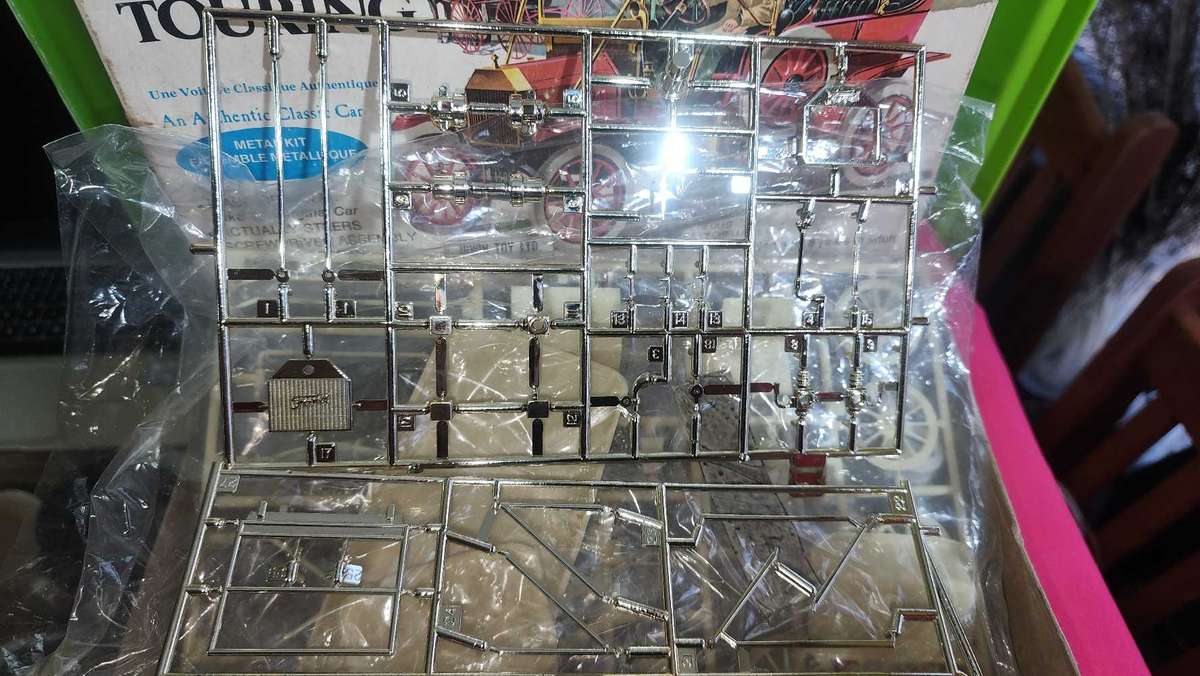 Model T "1909" Touring Die-Cast Model by Gabriel