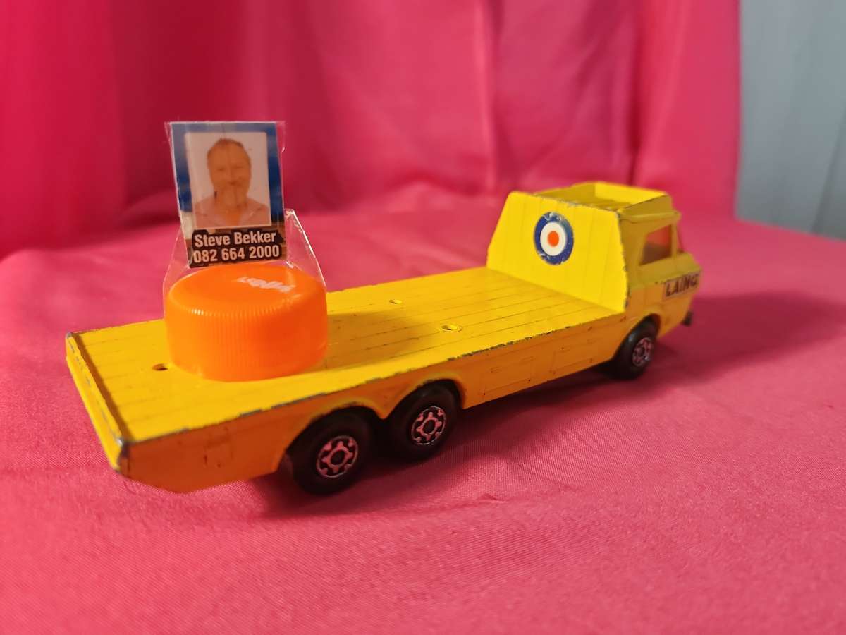 MATCHBOX Construction Transporter