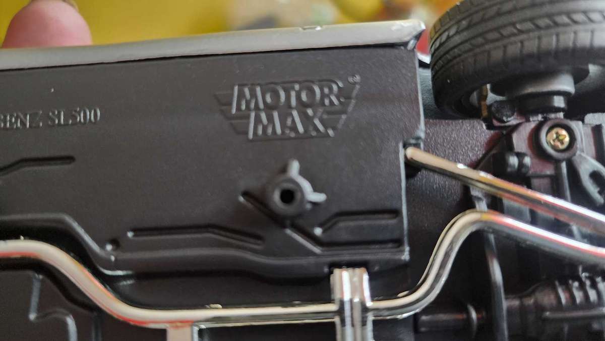 Mercedes Benz Style 1:18 Motormax