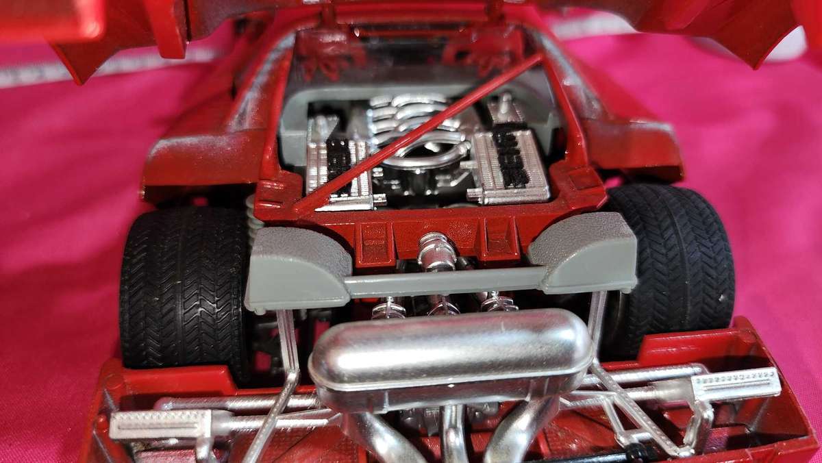 Ferrari F40 Bburago 1:18
