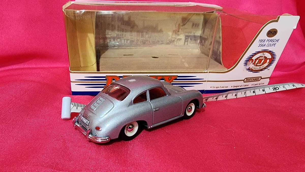 Porsche 356 (1958) Dinky