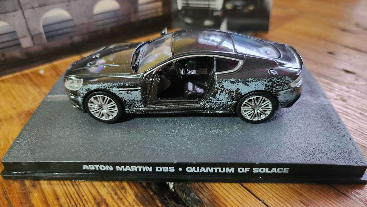 Special Aston Martin DB5 1:43