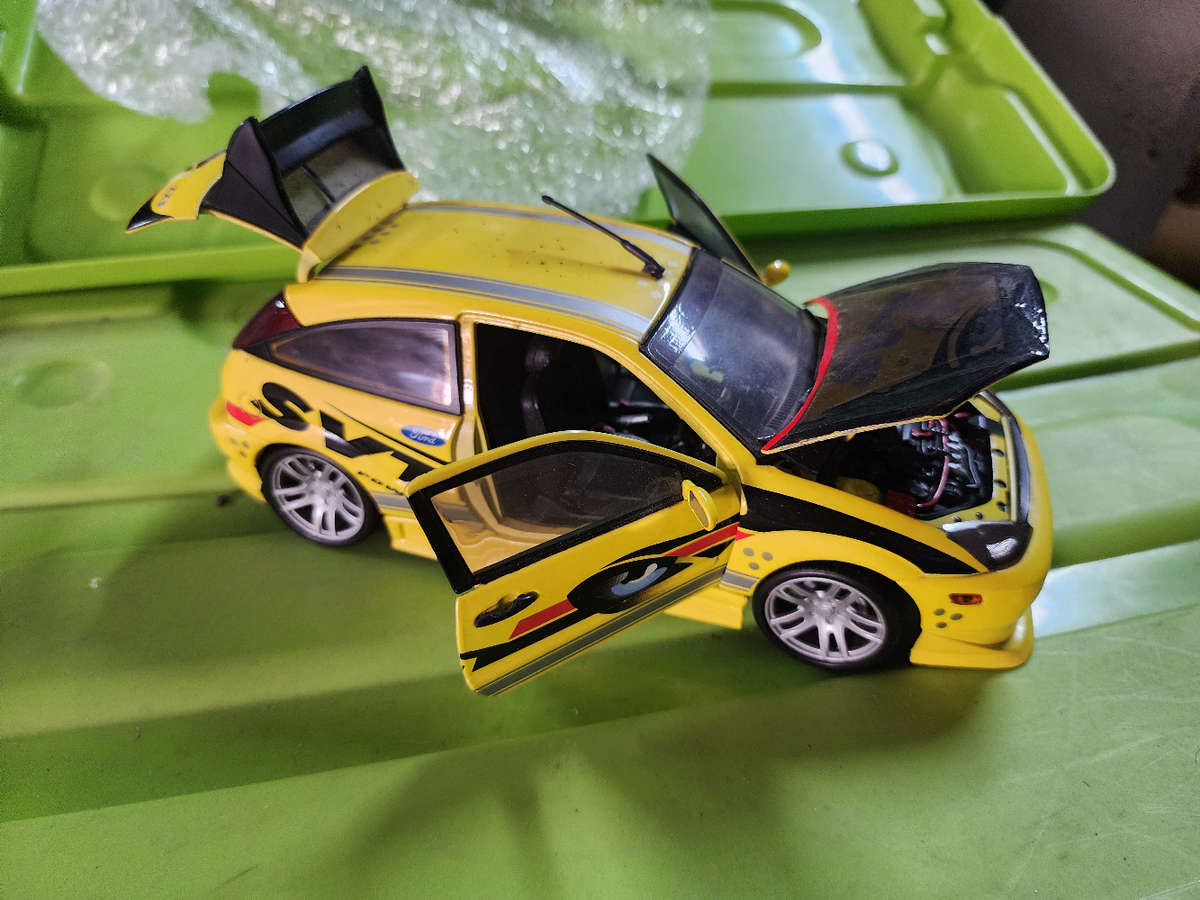 Ford Focus Tuner (1:18) Motormax