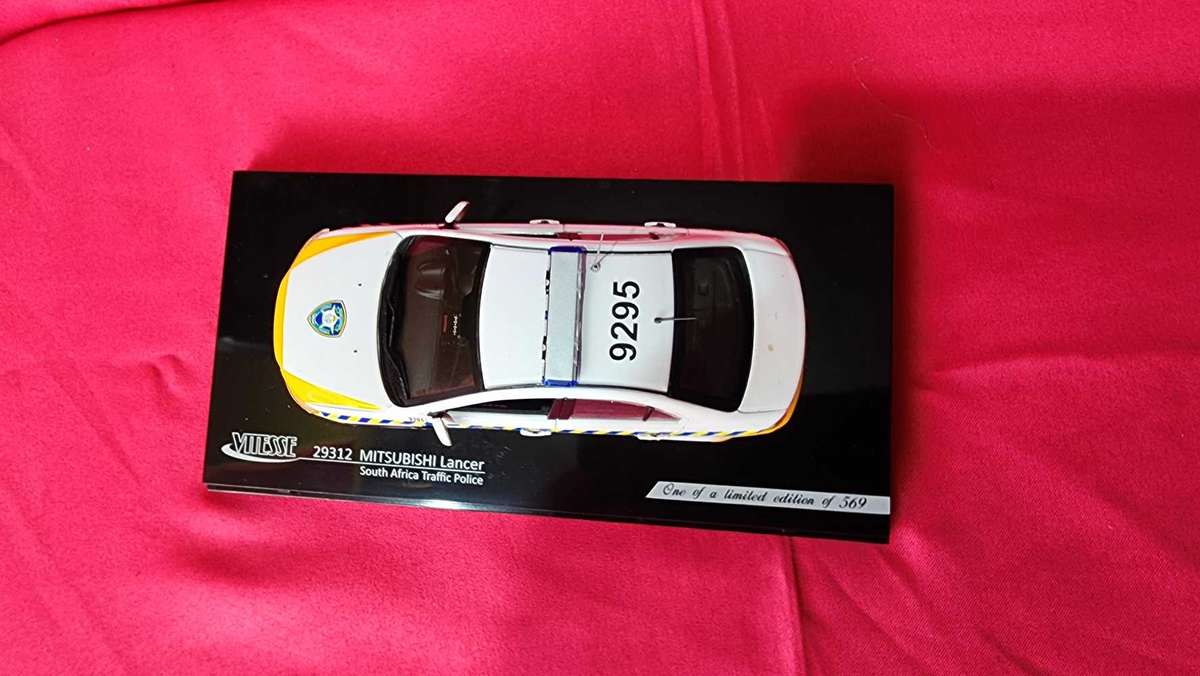 SA Traffic-Cop Mitsubishi Lancer ( 1:43 )  Port Elizabeth SA Vitesse