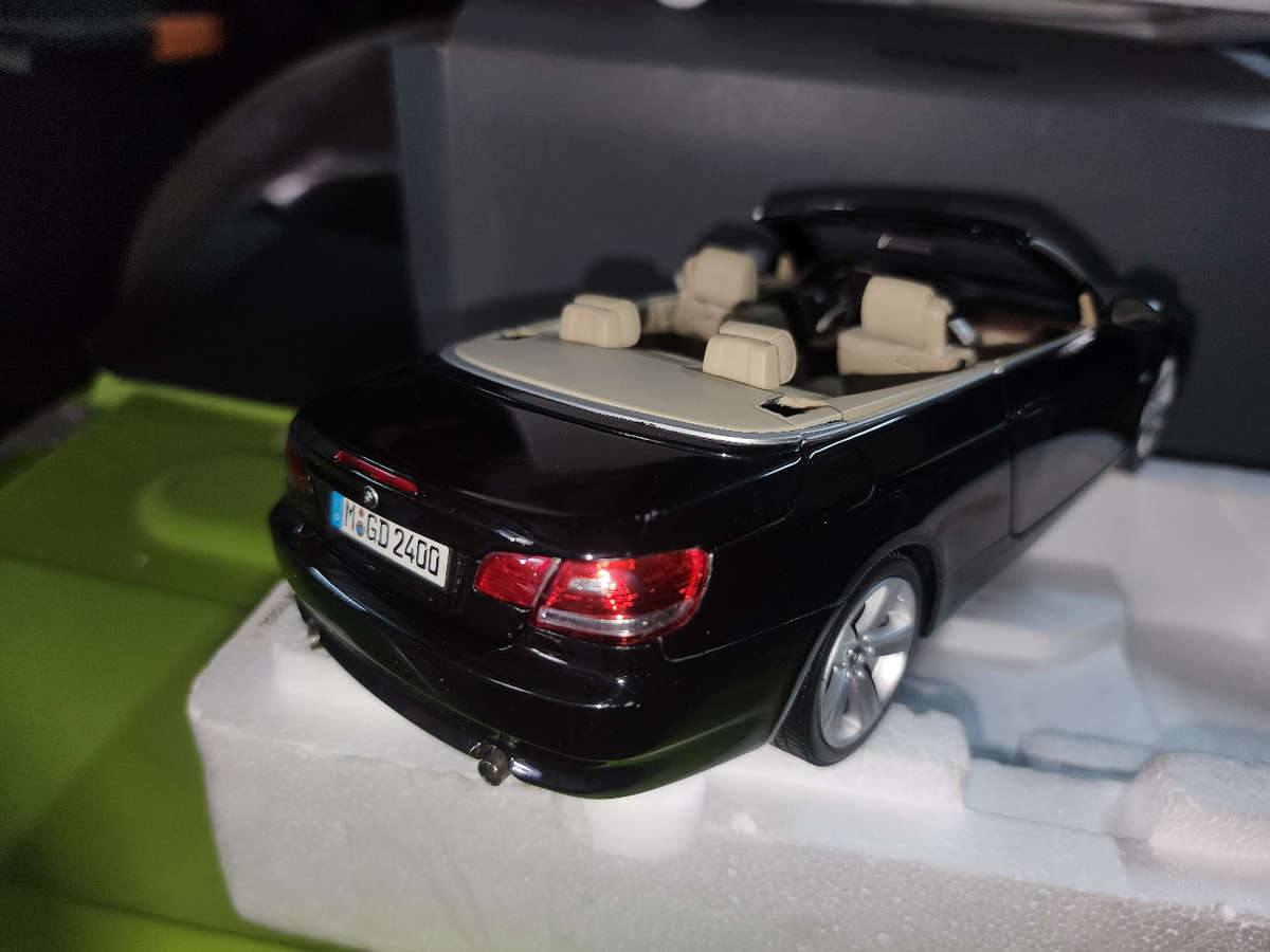 BMW 3 Series Convertible (1:18)