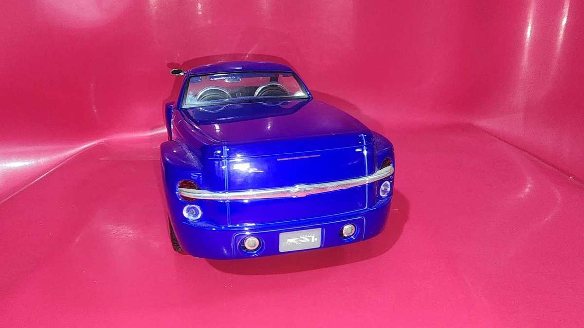 Chevy SSR Pick-Up Maisto 1:18