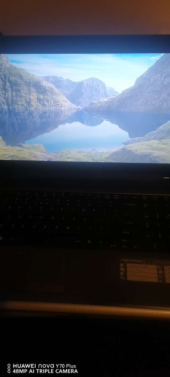 Acer i5 Laptop for *R1 Auction Bid* *No Reserve*