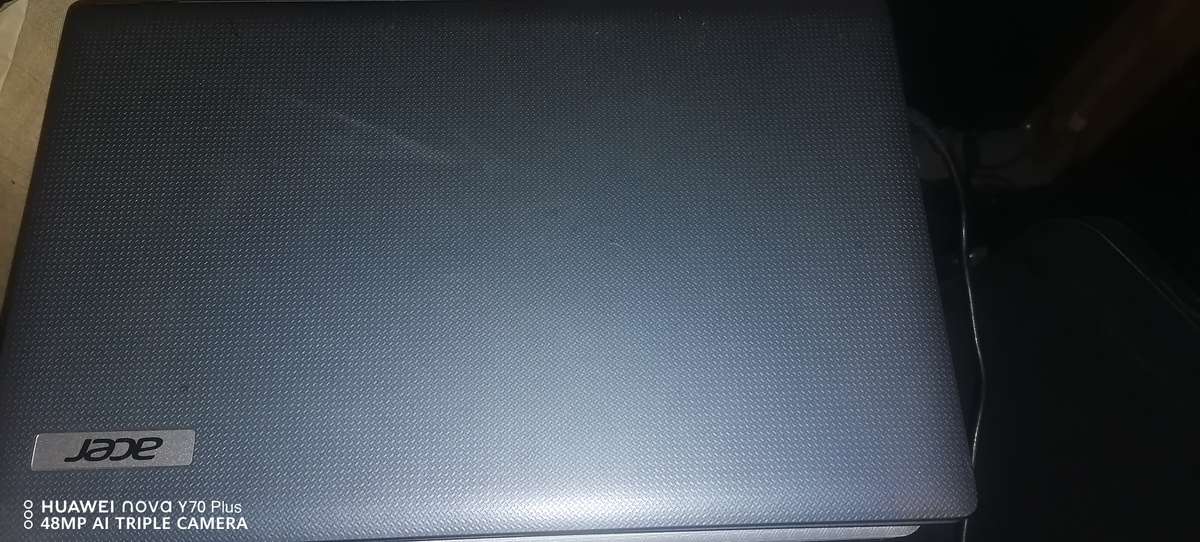 Acer i5 Laptop for *R1 Auction Bid* *No Reserve*