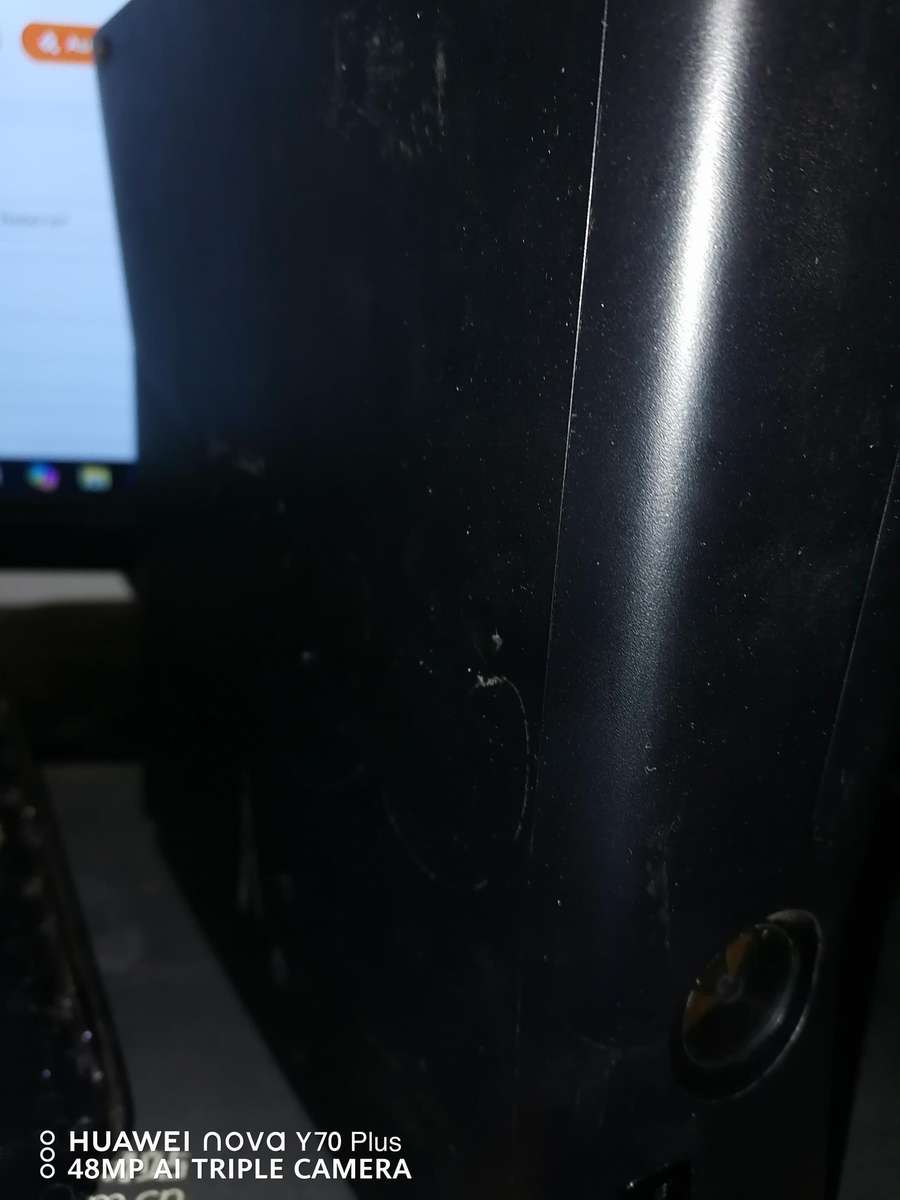 Xbox 360 Slim Bundle